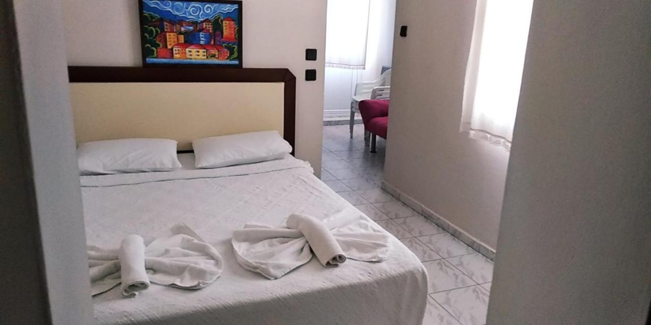 Ladies Beach Hotel Kusadasi Exterior foto